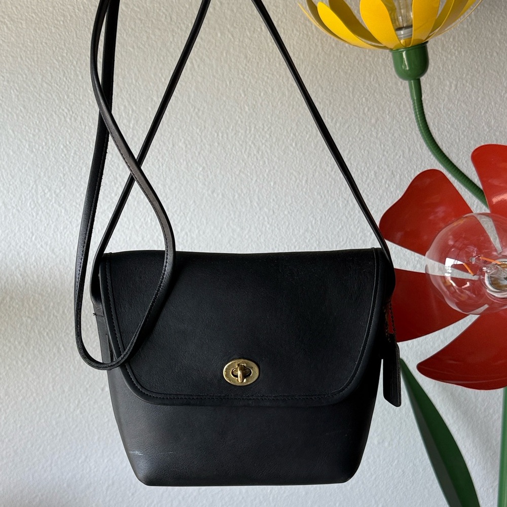 Vintage Coach Quincy Crossbody
